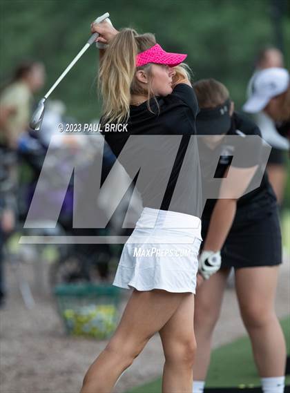 Thumbnail 2 in UIL 2A Girls Golf Finals  photogallery.