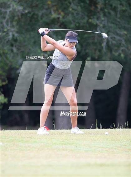 Thumbnail 3 in UIL 2A Girls Golf Finals  photogallery.
