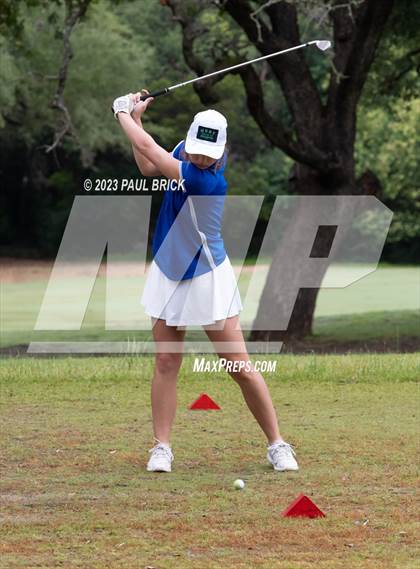 Thumbnail 3 in UIL 2A Girls Golf Finals  photogallery.