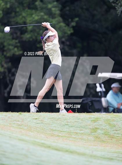 Thumbnail 3 in UIL 2A Girls Golf Finals  photogallery.