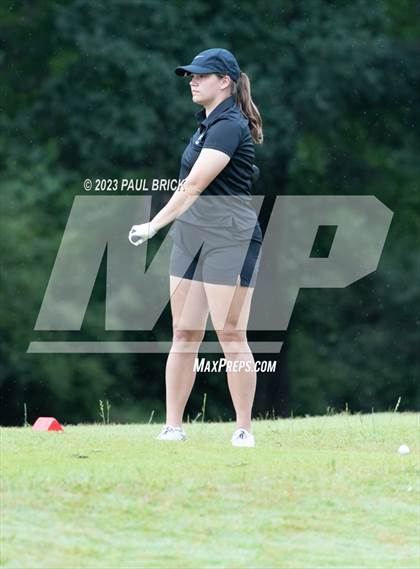 Thumbnail 1 in UIL 2A Girls Golf Finals  photogallery.