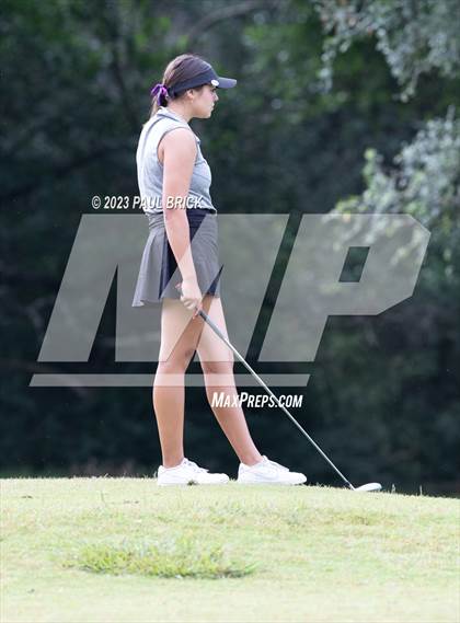 Thumbnail 2 in UIL 2A Girls Golf Finals  photogallery.