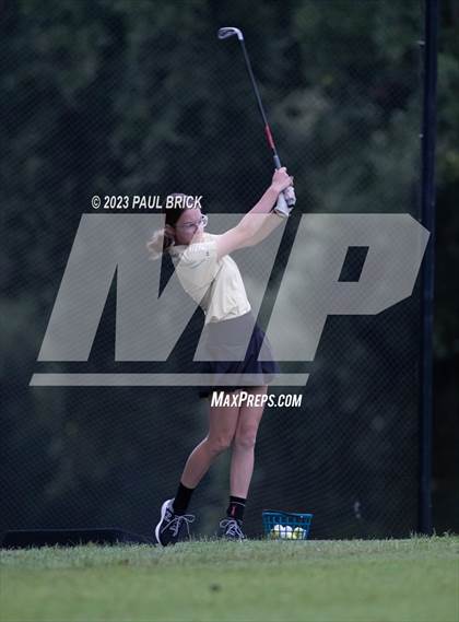 Thumbnail 2 in UIL 2A Girls Golf Finals  photogallery.