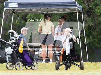 Thumbnail 1 in UIL 2A Girls Golf Finals  photogallery.