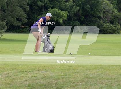 Thumbnail 1 in UIL 2A Girls Golf Finals  photogallery.
