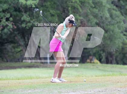 Thumbnail 3 in UIL 2A Girls Golf Finals  photogallery.