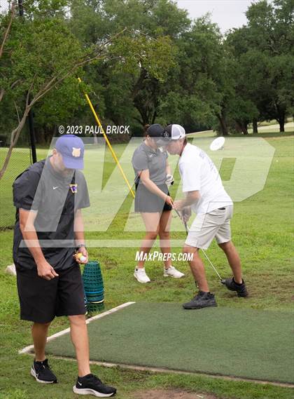 Thumbnail 1 in UIL 2A Girls Golf Finals  photogallery.