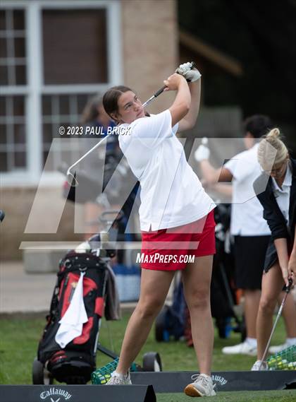 Thumbnail 2 in UIL 2A Girls Golf Finals  photogallery.