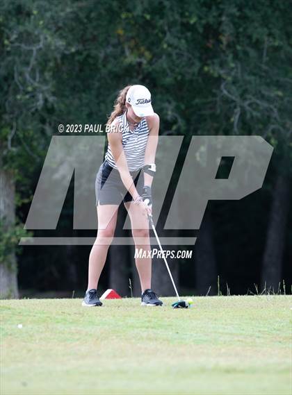 Thumbnail 2 in UIL 2A Girls Golf Finals  photogallery.