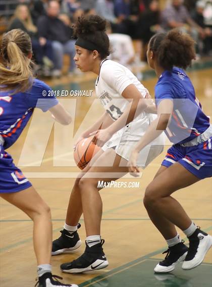 Thumbnail 2 in Archbishop Mitty vs. St. Joseph Notre Dame (Elite is Earned Showcase) photogallery.