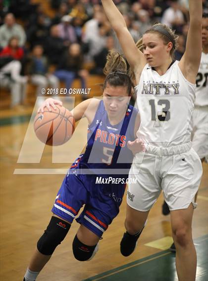 Thumbnail 2 in Archbishop Mitty vs. St. Joseph Notre Dame (Elite is Earned Showcase) photogallery.