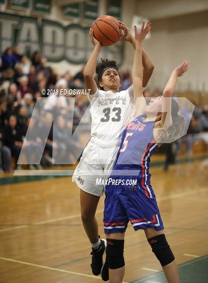 Thumbnail 2 in Archbishop Mitty vs. St. Joseph Notre Dame (Elite is Earned Showcase) photogallery.