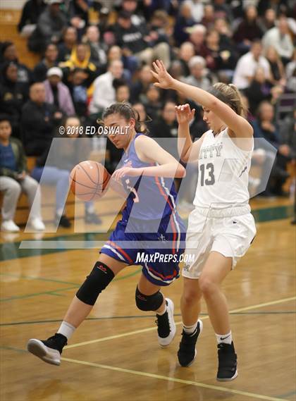 Thumbnail 1 in Archbishop Mitty vs. St. Joseph Notre Dame (Elite is Earned Showcase) photogallery.