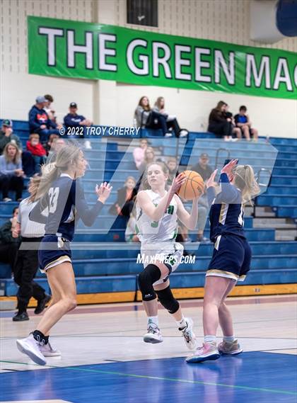 Thumbnail 2 in Cuthbertson @ Weddington photogallery.