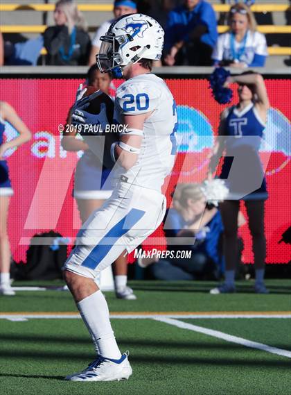 Thumbnail 3 in Westlake vs. Katy Taylor (UIL 6A Division 2 Semifinal) photogallery.