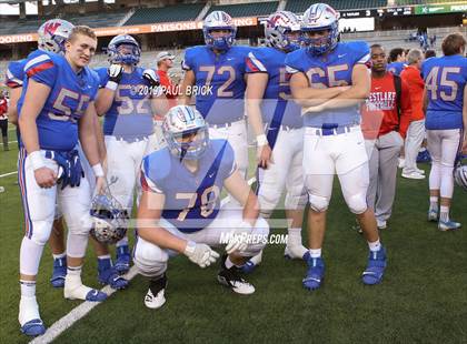 Thumbnail 2 in Westlake vs. Katy Taylor (UIL 6A Division 2 Semifinal) photogallery.
