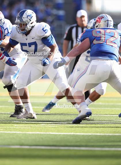 Thumbnail 2 in Westlake vs. Katy Taylor (UIL 6A Division 2 Semifinal) photogallery.