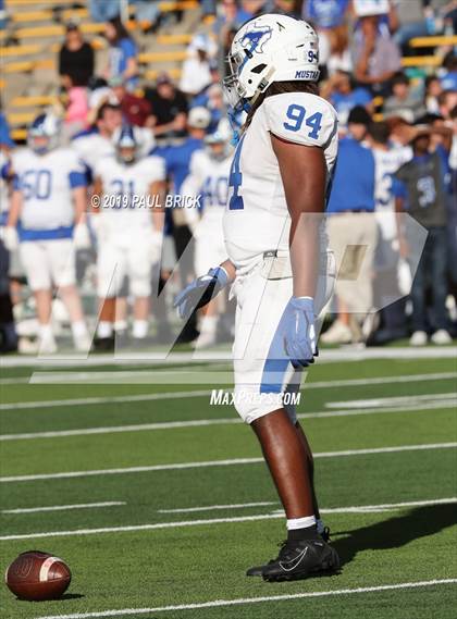 Thumbnail 1 in Westlake vs. Katy Taylor (UIL 6A Division 2 Semifinal) photogallery.