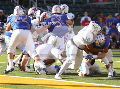 Thumbnail 1 in Westlake vs. Katy Taylor (UIL 6A Division 2 Semifinal) photogallery.