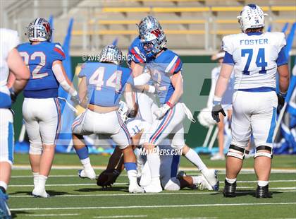 Thumbnail 1 in Westlake vs. Katy Taylor (UIL 6A Division 2 Semifinal) photogallery.