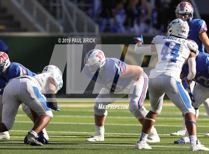 Thumbnail 2 in Westlake vs. Katy Taylor (UIL 6A Division 2 Semifinal) photogallery.