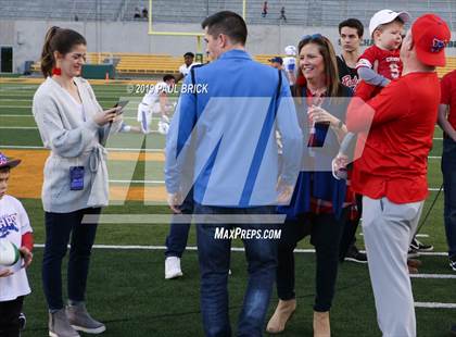 Thumbnail 1 in Westlake vs. Katy Taylor (UIL 6A Division 2 Semifinal) photogallery.