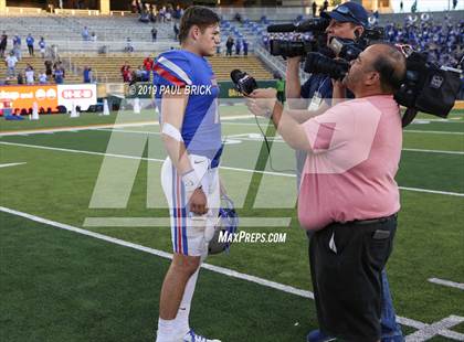 Thumbnail 2 in Westlake vs. Katy Taylor (UIL 6A Division 2 Semifinal) photogallery.