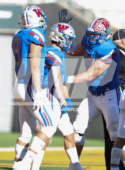 Thumbnail 3 in Westlake vs. Katy Taylor (UIL 6A Division 2 Semifinal) photogallery.