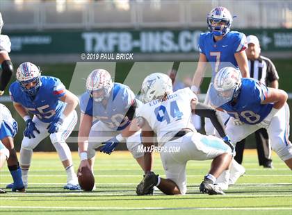 Thumbnail 3 in Westlake vs. Katy Taylor (UIL 6A Division 2 Semifinal) photogallery.
