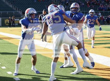 Thumbnail 2 in Westlake vs. Katy Taylor (UIL 6A Division 2 Semifinal) photogallery.