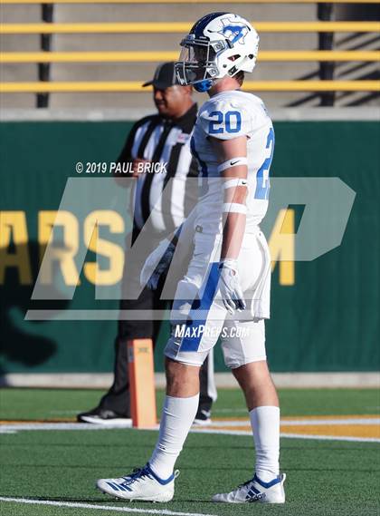 Thumbnail 2 in Westlake vs. Katy Taylor (UIL 6A Division 2 Semifinal) photogallery.