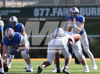 Thumbnail 2 in Westlake vs. Katy Taylor (UIL 6A Division 2 Semifinal) photogallery.