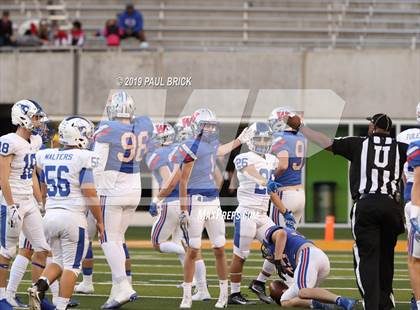Thumbnail 3 in Westlake vs. Katy Taylor (UIL 6A Division 2 Semifinal) photogallery.