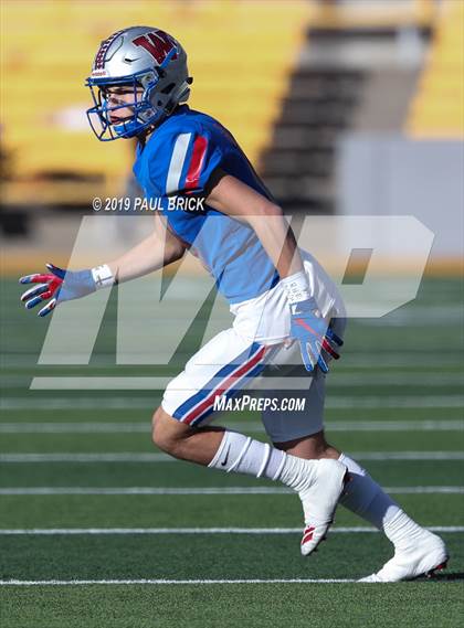 Thumbnail 1 in Westlake vs. Katy Taylor (UIL 6A Division 2 Semifinal) photogallery.