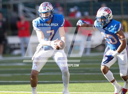 Thumbnail 3 in Westlake vs. Katy Taylor (UIL 6A Division 2 Semifinal) photogallery.