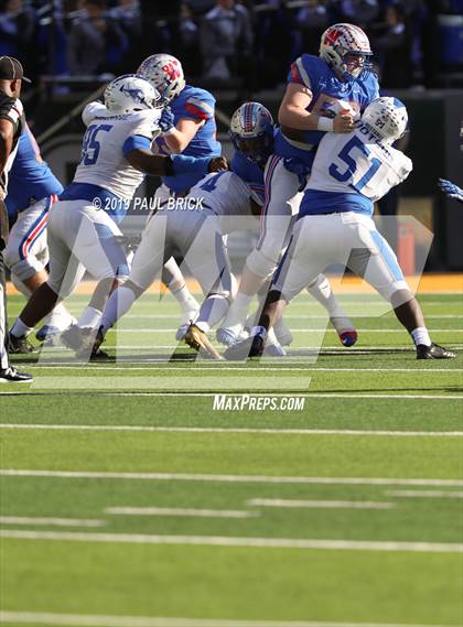 Thumbnail 1 in Westlake vs. Katy Taylor (UIL 6A Division 2 Semifinal) photogallery.