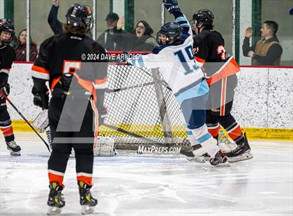 Thumbnail 2 in York vs. Brunswick (MPA Class B Regional Quarterfinal) photogallery.