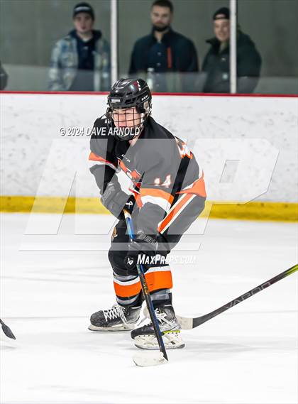 Thumbnail 3 in York vs. Brunswick (MPA Class B Regional Quarterfinal) photogallery.