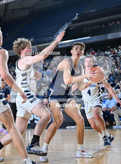 Thumbnail 1 in Olympia vs. Gonzaga Prep (WIAA State Quarterfinal) photogallery.
