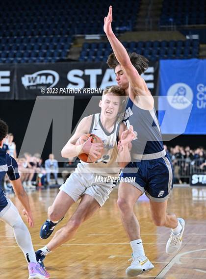 Thumbnail 1 in Olympia vs. Gonzaga Prep (WIAA State Quarterfinal) photogallery.