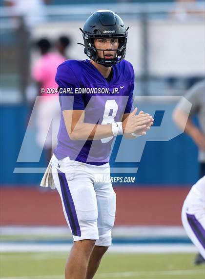 Thumbnail 3 in Lipscomb Academy vs Oakland (Scrimmage) photogallery.