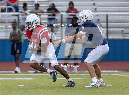 Thumbnail 3 in Lipscomb Academy vs Oakland (Scrimmage) photogallery.