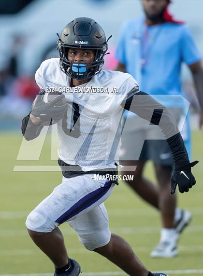 Thumbnail 2 in Lipscomb Academy vs Oakland (Scrimmage) photogallery.