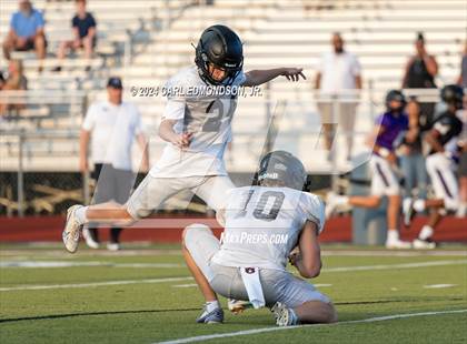 Thumbnail 3 in Lipscomb Academy vs Oakland (Scrimmage) photogallery.