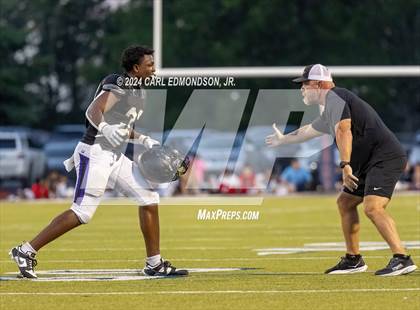 Thumbnail 3 in Lipscomb Academy vs Oakland (Scrimmage) photogallery.