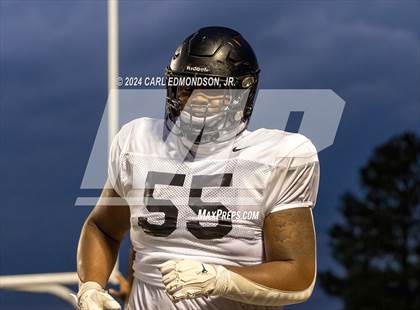 Thumbnail 3 in Lipscomb Academy vs Oakland (Scrimmage) photogallery.
