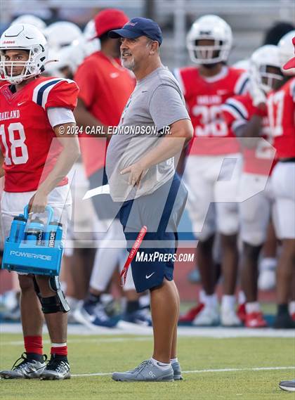 Thumbnail 3 in Lipscomb Academy vs Oakland (Scrimmage) photogallery.
