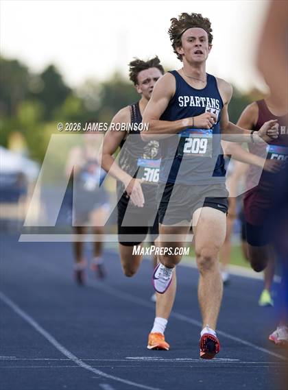 Thumbnail 3 in FHSAA Class 1A Final (800m) photogallery.