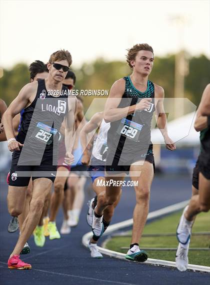 Thumbnail 2 in FHSAA Class 1A Final (800m) photogallery.