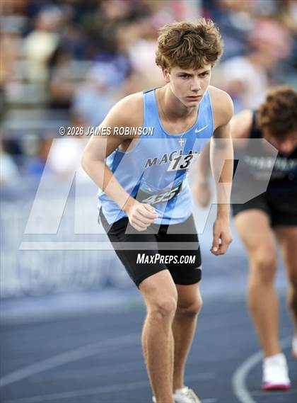 Thumbnail 3 in FHSAA Class 1A Final (800m) photogallery.